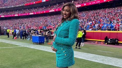 Maria Taylor is pregnant, set to give birth during NFL。